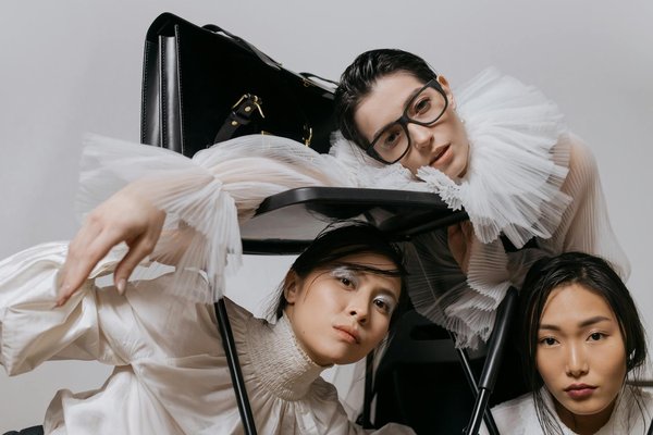 Chaussons sandales femme : le choix parfait pour l'été